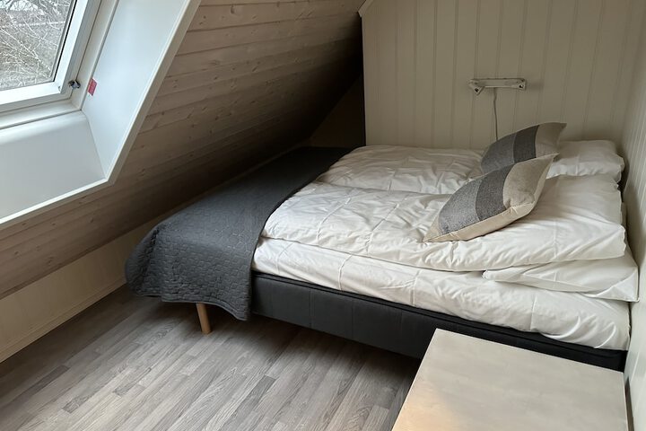 Room 9 of 68