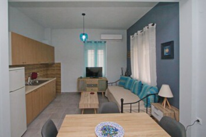 Room 16 of 18