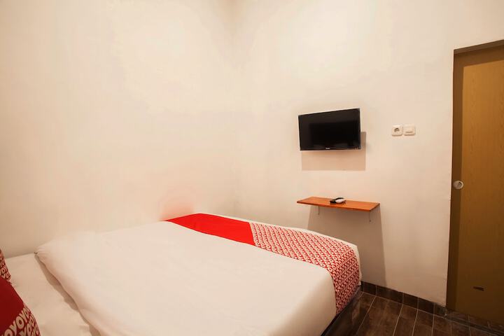 Room 11 of 23