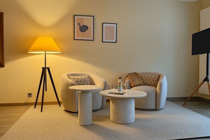Room 68 of 128