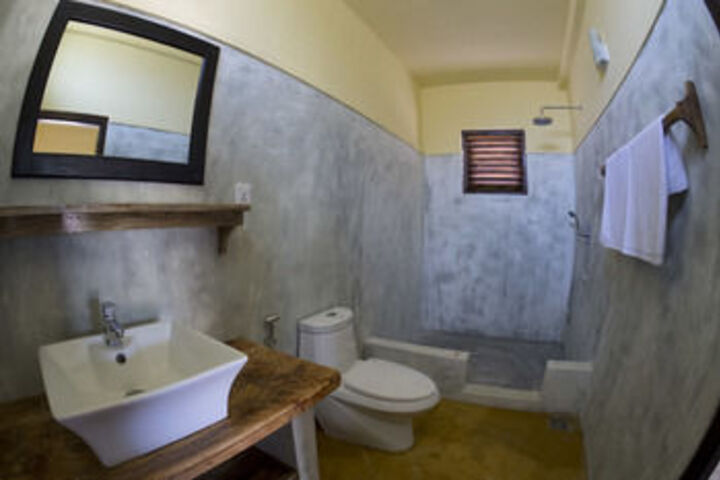 Room 3 of 26
