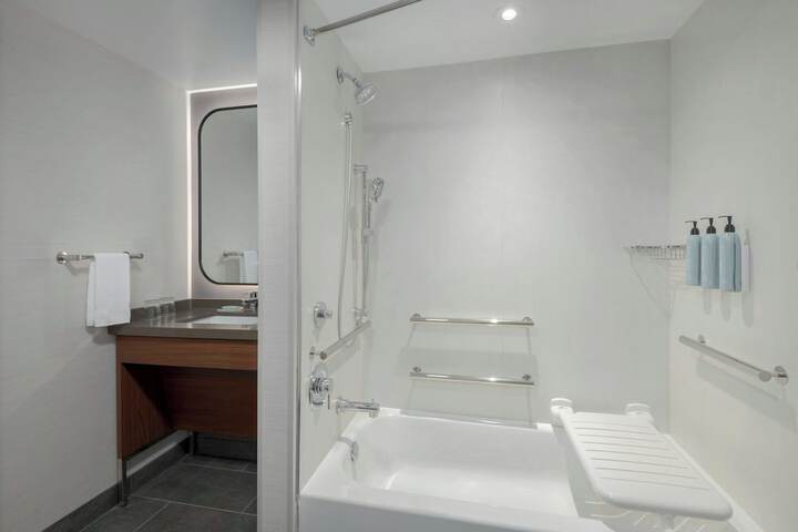 Bath Photo