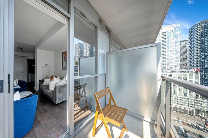 Presidential Suite Balcony City View (9 of 27)