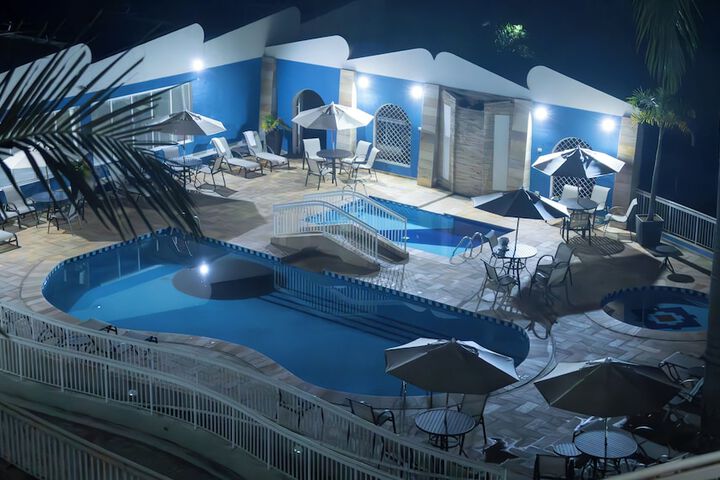 Pool 17 of 69