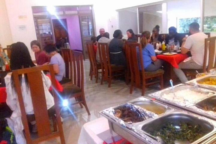 Dining 35 of 63