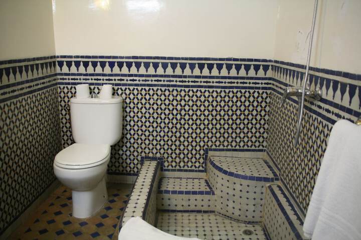 Room 75 of 138