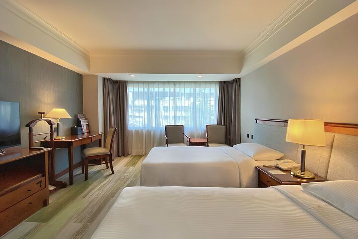 Room 21 of 93