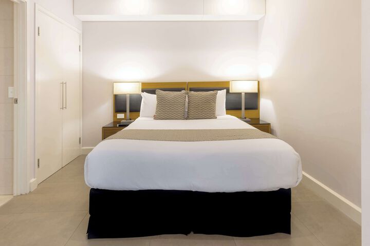 Room 12 of 40