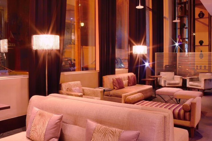 Lobby Photos