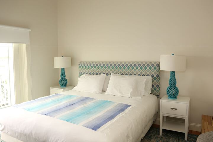 Room 8 of 60