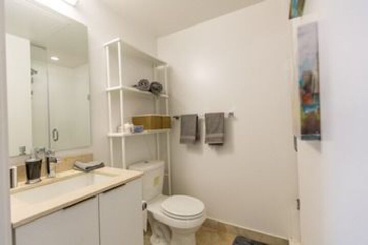 Room 2 of 34
