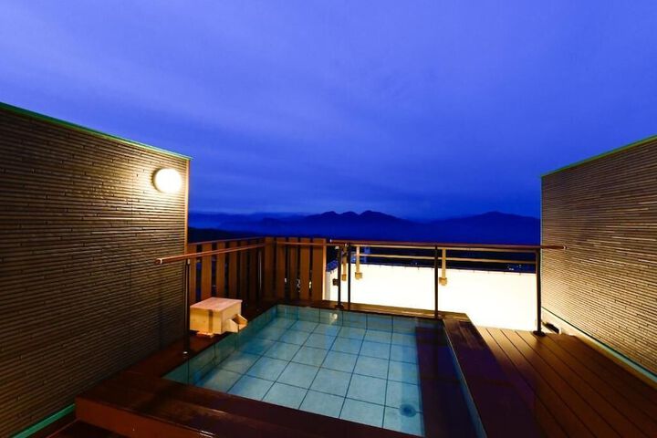 Terrace/Patio 17 of 48