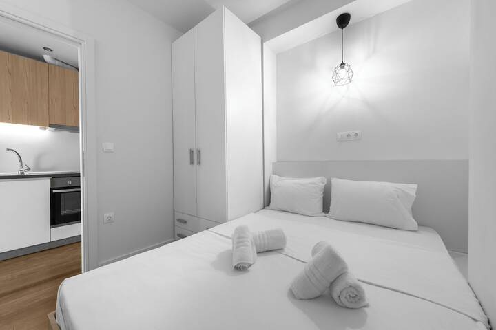 Room 15 of 60