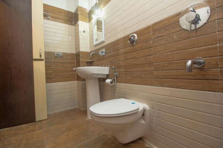 Room 20 of 23