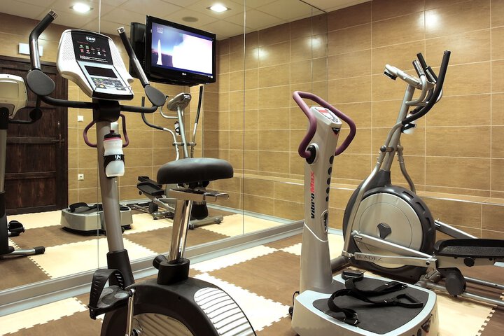 Health and Fitness 24 of 43