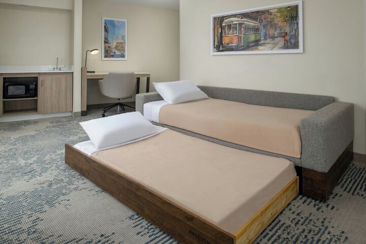 Room 15 of 50