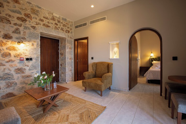 Image of Anemos Suites Mani