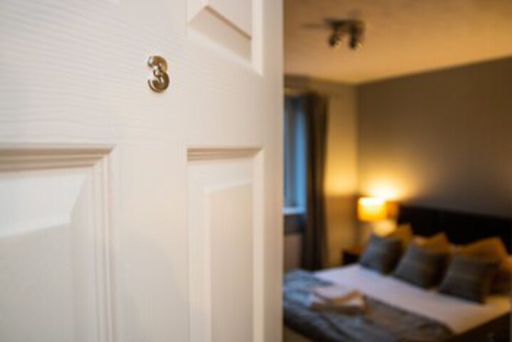 Room 38 of 57