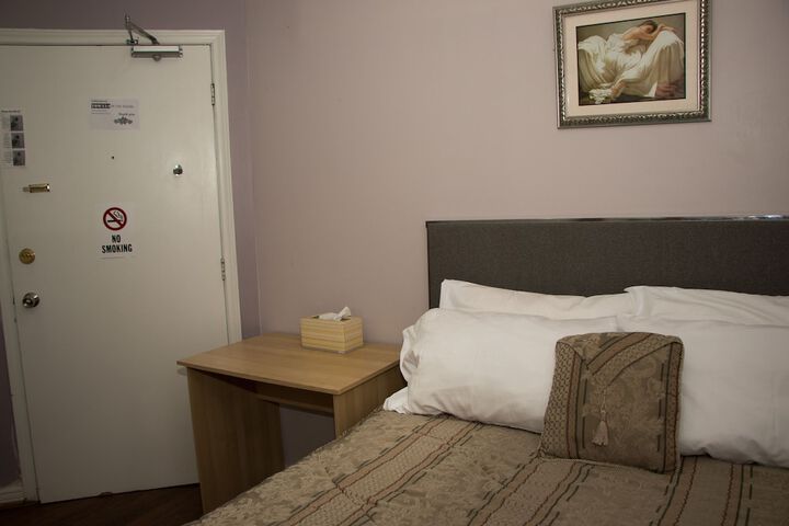 Room 5 of 58