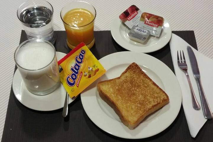 Breakfast meal
