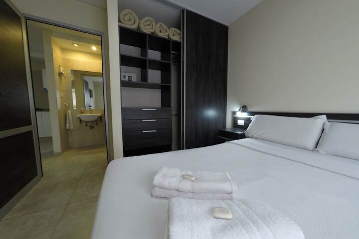 Room 17 of 56