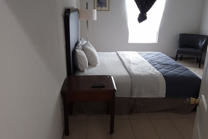 Room 6 of 36