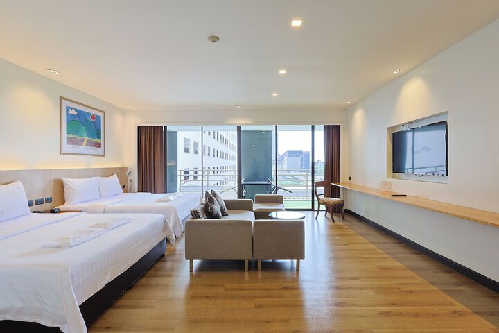 Room 26 of 140