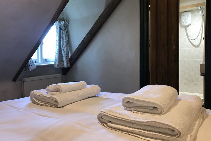 Room 15 of 52