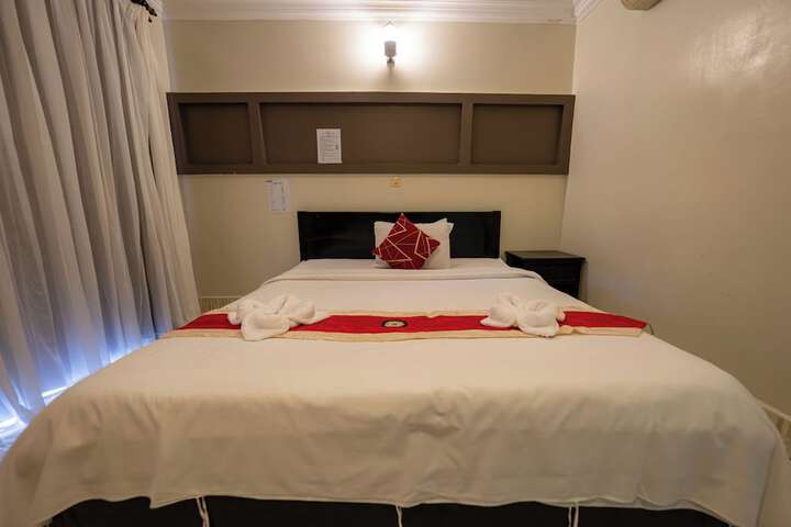 Room 26 of 62
