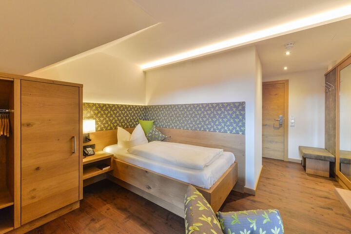 Room 14 of 57