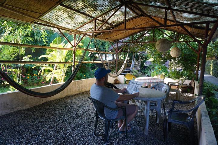 Dining 16 of 19