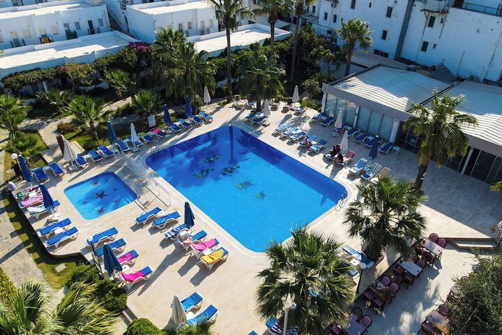 Pool Photo