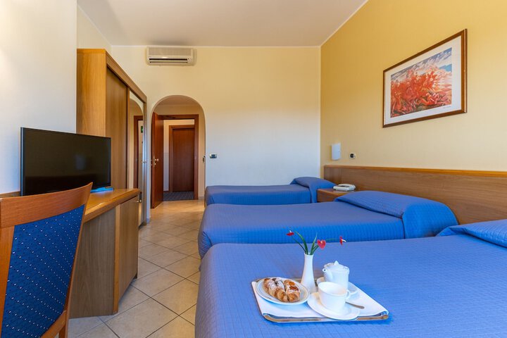 Room 9 of 46