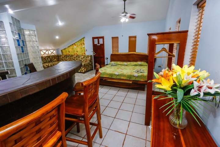 Room 2 of 56