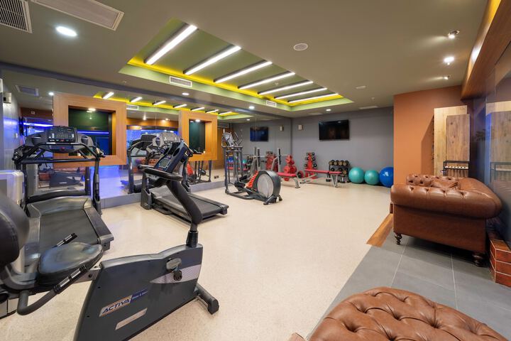 Health and Fitness 30 of 63