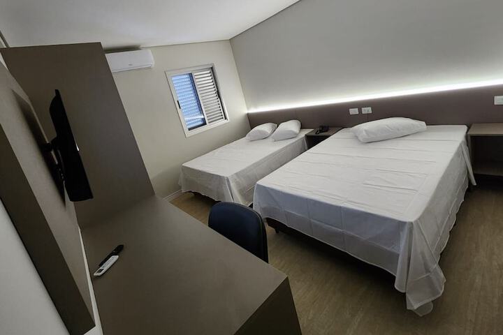 Room 12 of 60