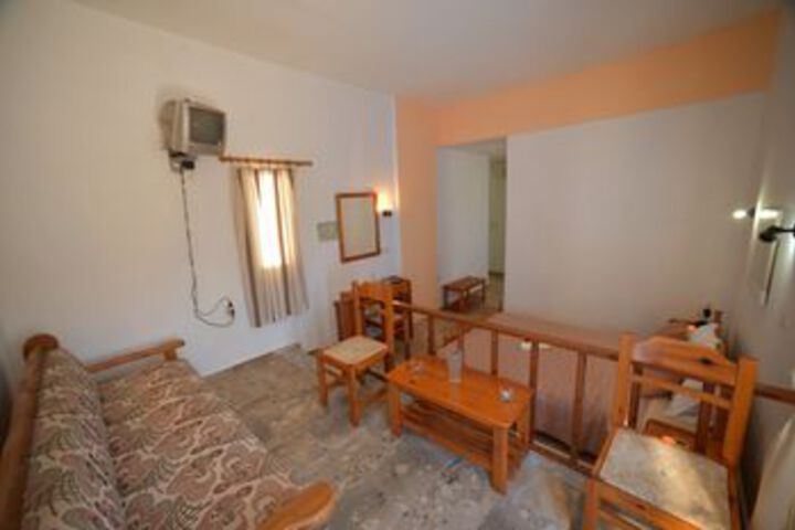 Room 25 of 27