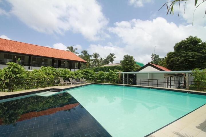 Garden Beach Hotel