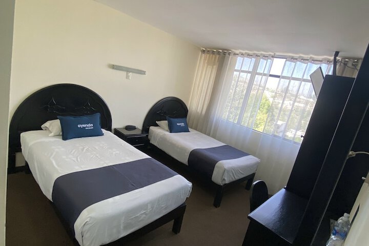 Room 8 of 64