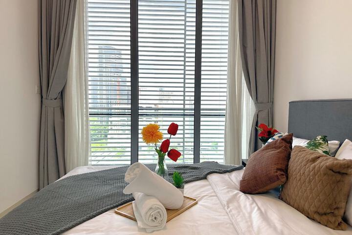 Room 7 of 60