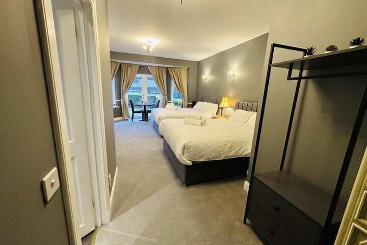Room 35 of 72