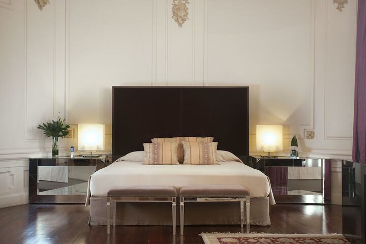 Room 21 of 69