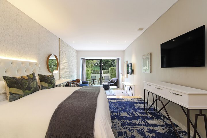 Room 26 of 108