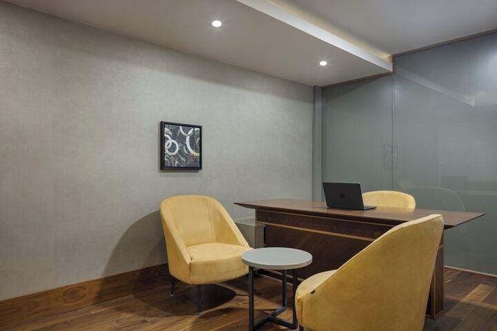 Business Center 130 of 152