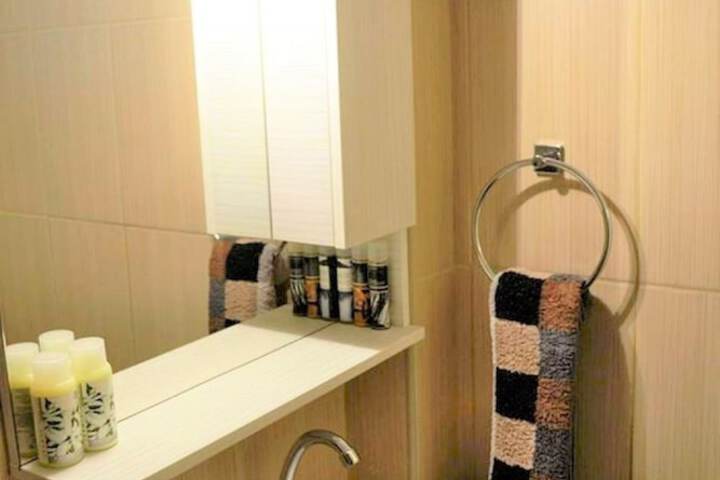 Clean Restrooms