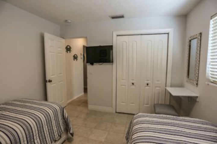Room 26 of 28