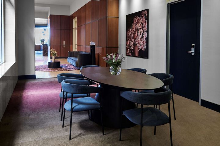 Lobby Entry