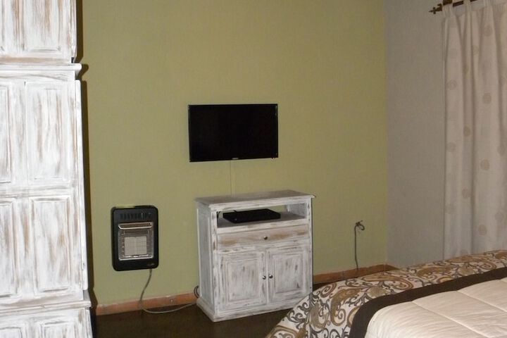 Room 3 of 71