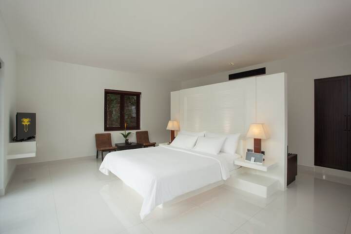 Room 26 of 229