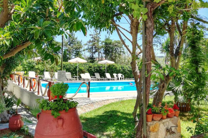 Hotel 70 of 79